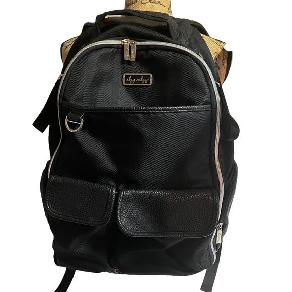 Itzy Ritzy Diaper Bag - Picture 2 of 11